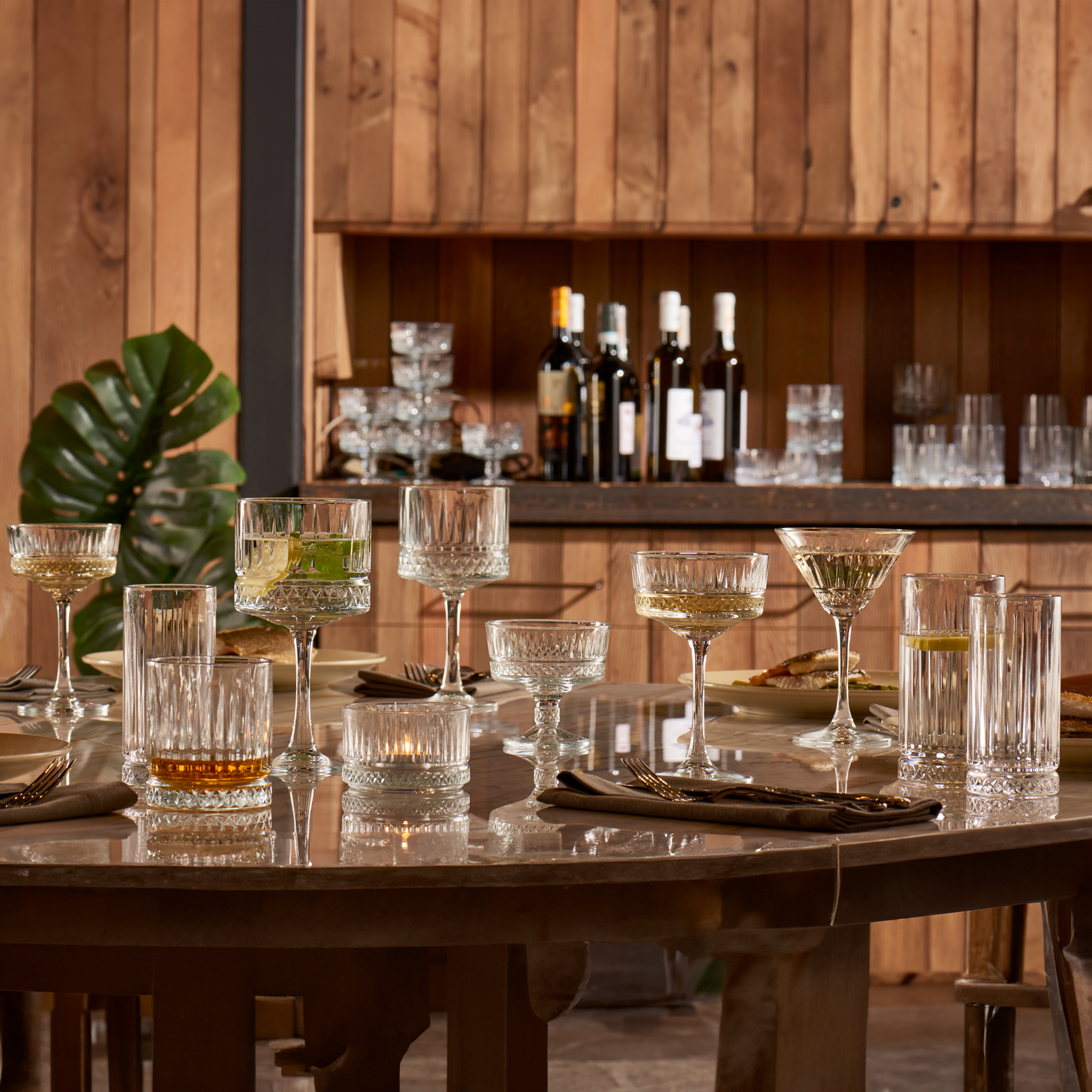 GASTRO Koktejlové poháre ELYSIA 435 ml (4 ks)